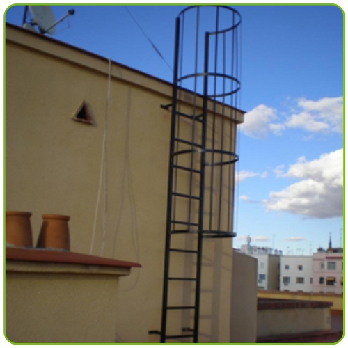 3.-ESCALERAS-VERTICALES.jpg